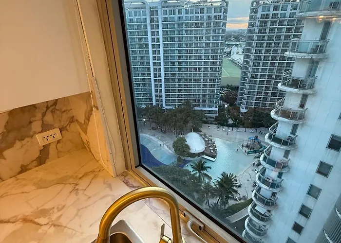 Apartamento Azure 2br View Suite- Bathtub, Smart Toilet, Netflix *