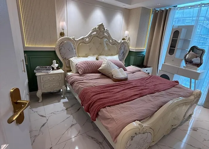 Azure 2br View Suite- Bathtub, Smart Toilet, Netflix Apartamento Manila